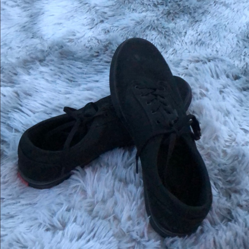 Black Vans